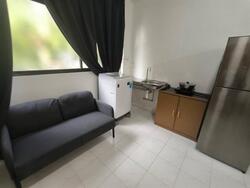 Sims Avenue (D14), Apartment #561525501
